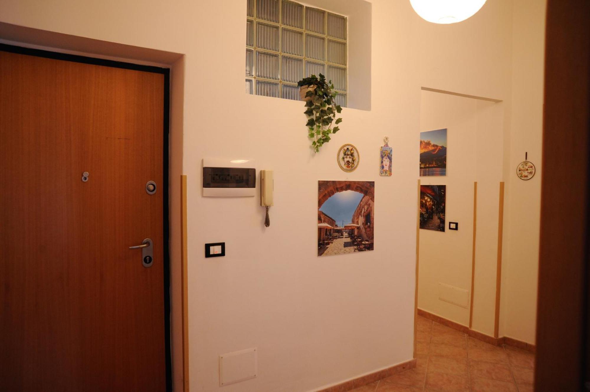Le Finestre Su Ballaro Palermo Exteriör bild